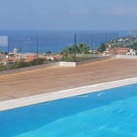 Borgo Panoramico N.2 * Tropea