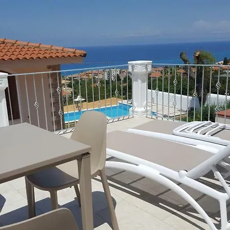 Borgo Panoramico N.2 Apartamento Tropea
