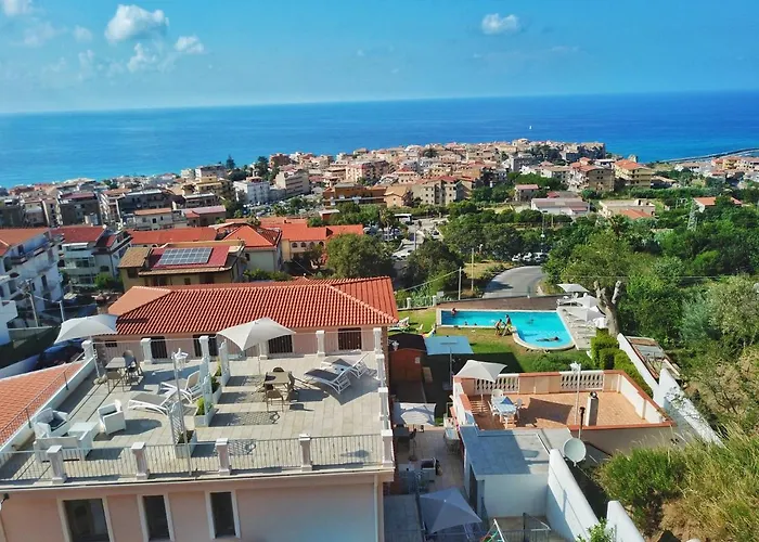 Borgo Panoramico N.2 *