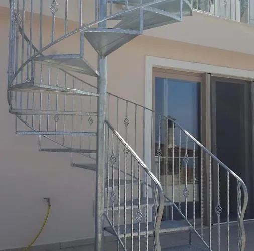 Borgo Panoramico N.2 דירה *